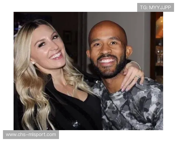 UFC 选手赛后感谢老婆却忘记名字